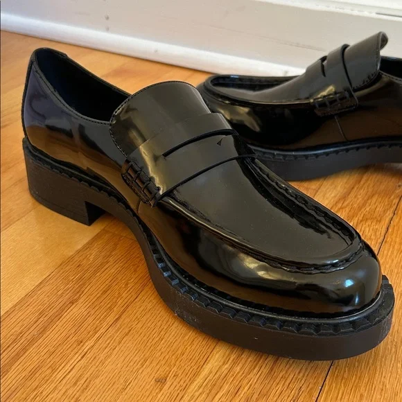 Madden Girl Ambrosse Loafers - Picture 6 of 15